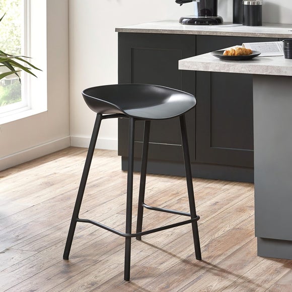 Return - Renzo Set Of 2 Metal Bar Stools, Black