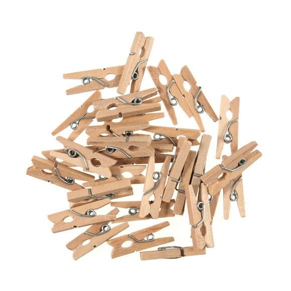 Trimits Pack of 50 Wooden Pegs