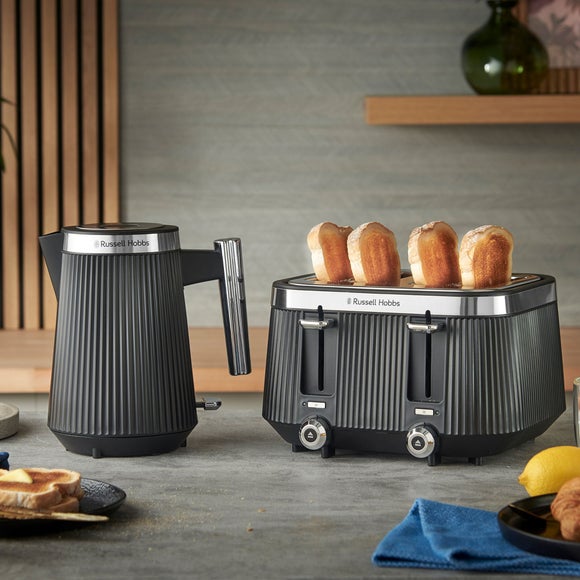 Photo 5 of Russell Hobbs Bronte 4 Slice Toaster Photo 5 of Russell Hobbs Bronte 4 Slice Toaster
