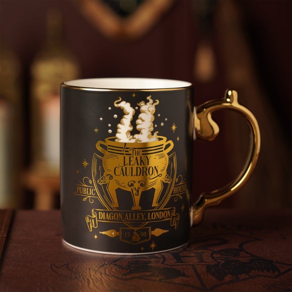 Warner Brothers Harry Potter Leaky Cauldron Alumni Collectable Mug