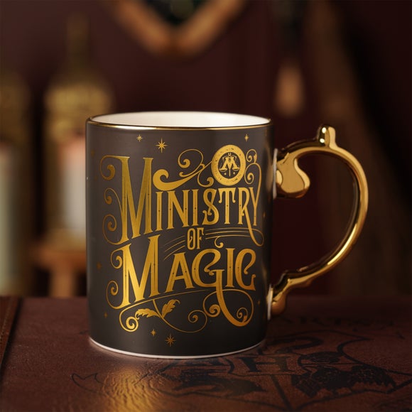 Warner Brothers Harry Potter Ministry of Magic Alumni Collectable Mug