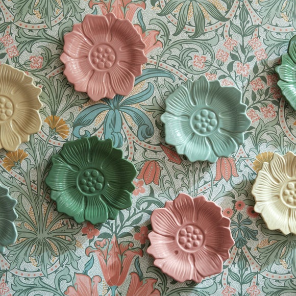 William Morris At Home Kitchen Garden Set of 4 Cake Plates