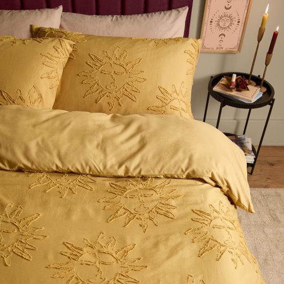 Duvet Day Suns Soft Tufted Duvet Cover & Pillowcase Set