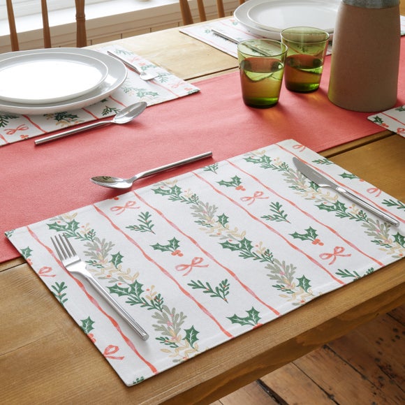 Catherine Lansfield Pack of 4 Christmas Holly Stripe Placemats