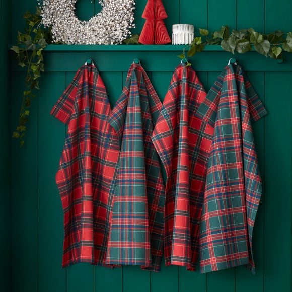 Catherine Lansfield Pack of 4 Christmas Tartan Check Tea Towels