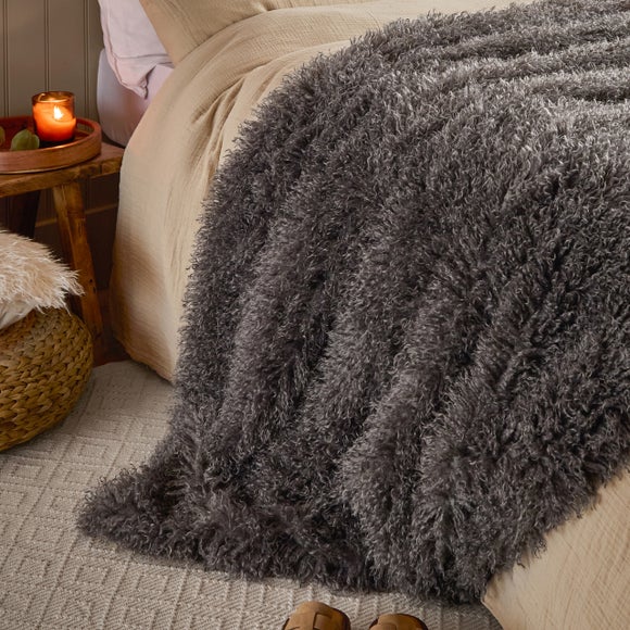 Furn. Rowan Throw Blanket 130cm x 175cm