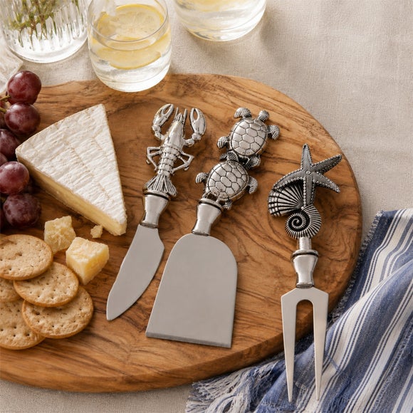 Set of 3 Hestia Lobster Turtle & Shell Cheese Knives