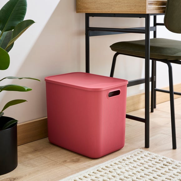 Ribbed 28L Storage Box with Lid