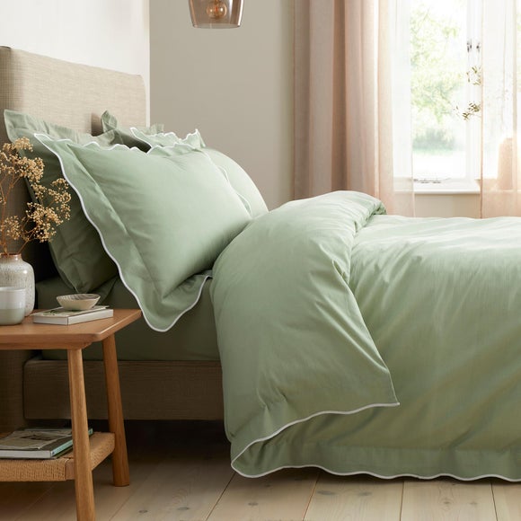 Appletree Boutique Scallop Edge 200 Thread Count 100% Cotton Duvet Cover & Pillowcase Set