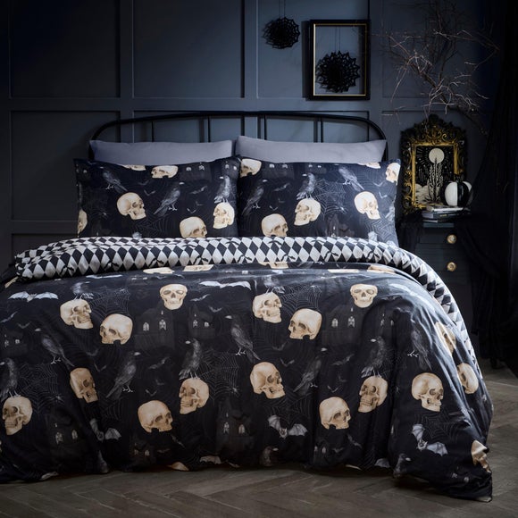 Fusion Gothic Skulls Polycotton Duvet Cover & Pillowcase Set