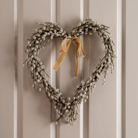50cm Artificial Pussy Willow Heart Wreath