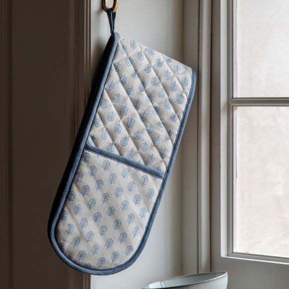 Cedar & Sage Eloise Floral Stamp Double Oven Glove
