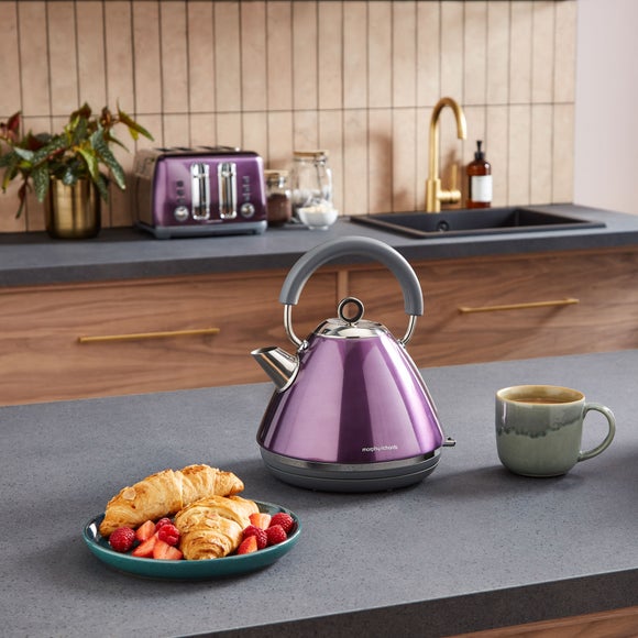 Morphy Richards Accents Pyramid Kettle