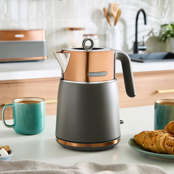 View Morphy Richards Signature 1.5l Kettle View Morphy Richards Signature 1.5l Kettle