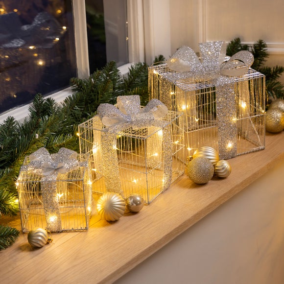 Set of 3 Micro LED Light Up Parcels