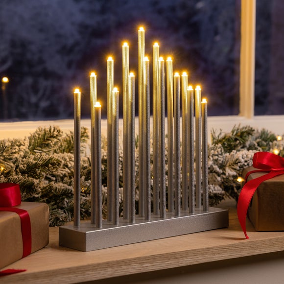LED Light Up Candle Bridge