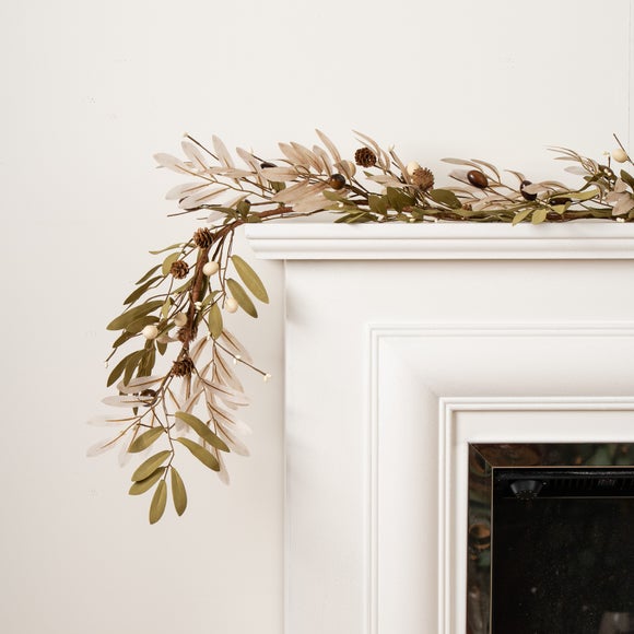 Artificial Olive and Cone Garland