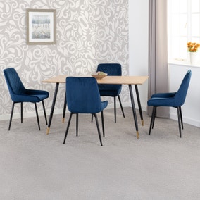 Hamilton & Avery 4 Seater Dining Table with 4 Dining Chairs