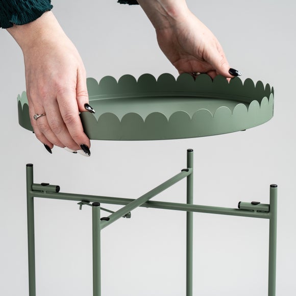 Carousel navigation image position 2 of 3