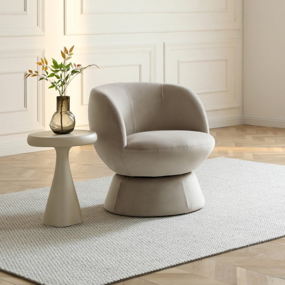 Return - Tulip Velvet Curved Swivel Accent Chair