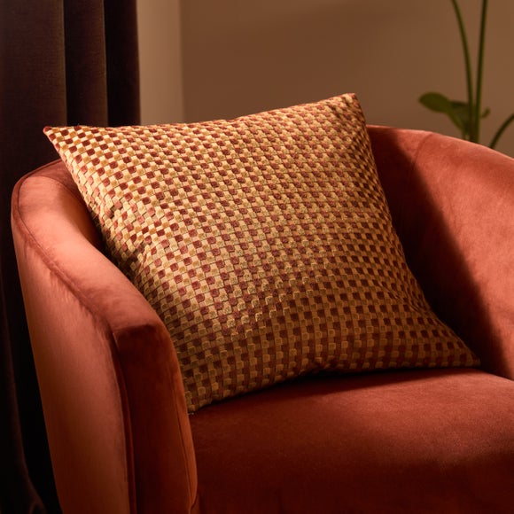 Furn. Checkered Square Cushion