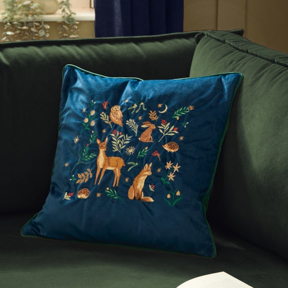 Furn. Berry Woods Square Cushion