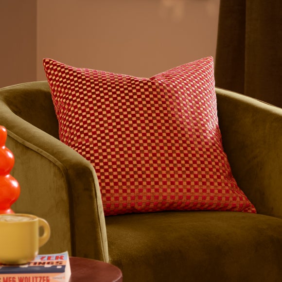 Furn. Checkered Square Cushion
