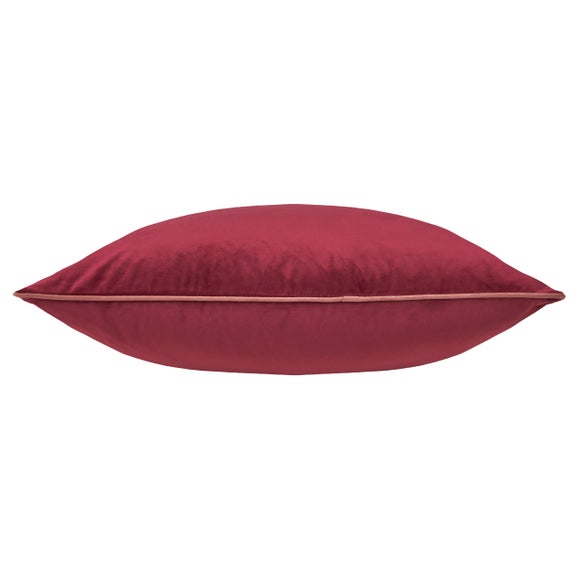 Photo 3 of Furn. Square Cushion