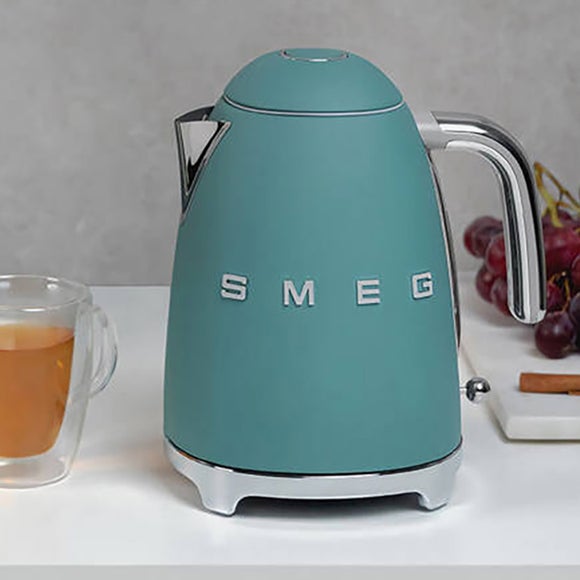 SMEG Retro Electric Kettle