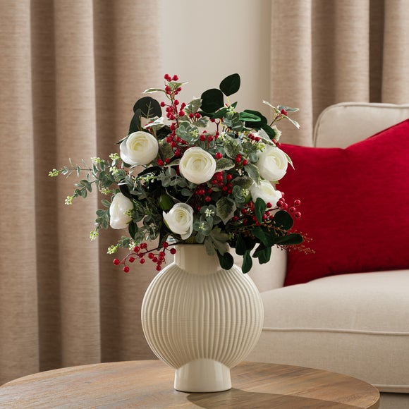 Artificial Ranunculus Berry Bouquet