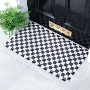 Artsy Mats Check Indoor Outdoor Doormat