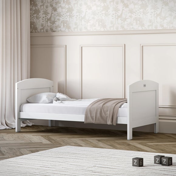 Photo 2 of Silver Cross Valencia Cot Bed