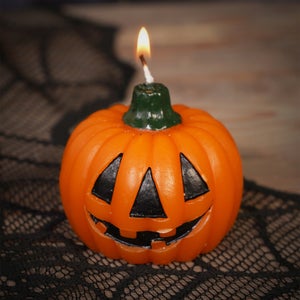 Hocus Pocus Pumpkin Debossed Smiley Face Smiley Candle