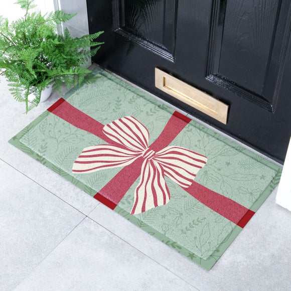 Artsy Mats Red and White Stripe Bow Indoor Outdoor Doormat