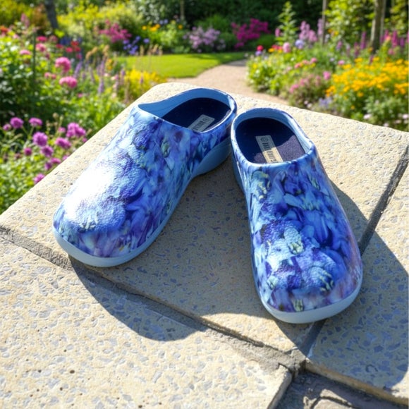 View Backdoorshoes Womens Garden And Leisure English Bluebell Clogs View Backdoorshoes Womens Garden And Leisure English Bluebell Clogs