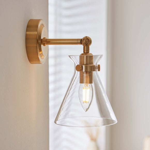 Vogue Harti Adjustable Wall Light