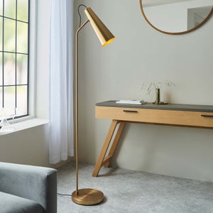 Vogue Tilly Industrial Adjustable Floor Lamp