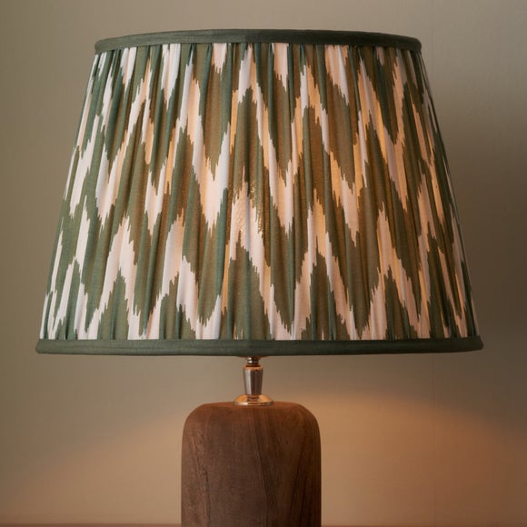 Carousel navigation image position 2 of 10