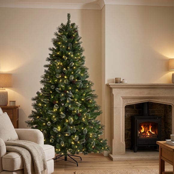 6.5ft Pre-lit Hollingworth Spruce Christmas Tree