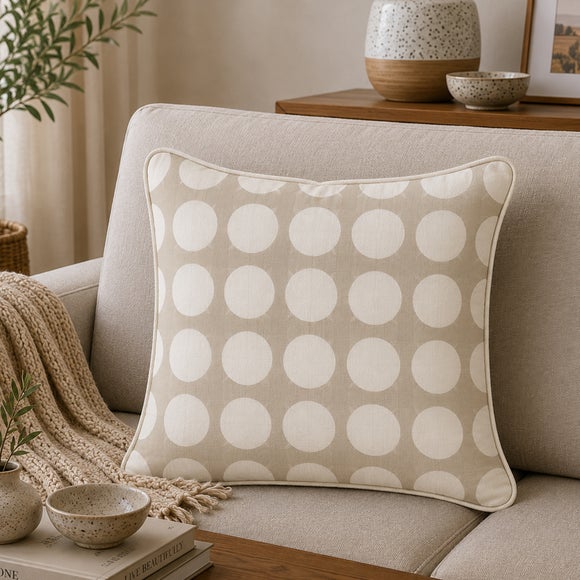 Joint Dots Square Cushion