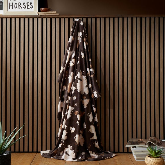 Fusion Cow Print Fleece Throw Blanket