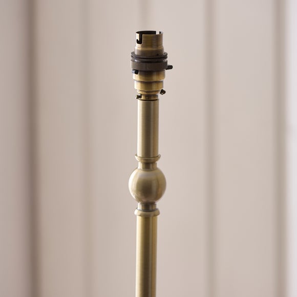 Carousel navigation image position 3 of 7