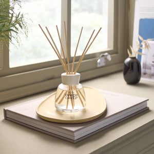 Yankee Candle Black Cherry Diffuser Starter Kit