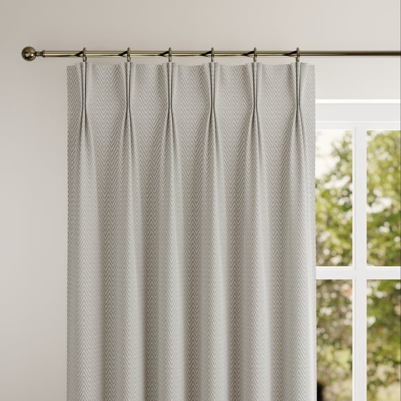 Everest Made to Measure Curtains Everest Glacier