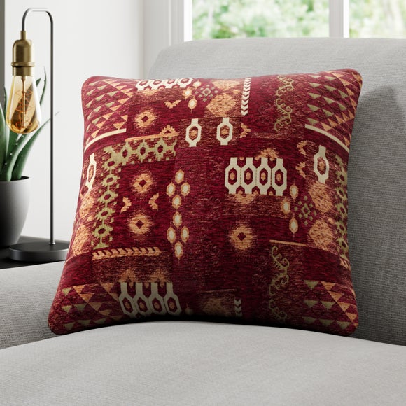 Dunelm red 2025 cushion covers