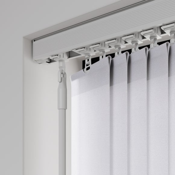 Verona Made to Measure Vertical Blind Verona White