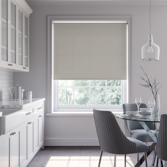 Aura Made to Measure Fire Retardant Daylight Roller Blind