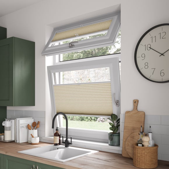 Nova Daylight Made to Measure Perfect Fit Pleated Blind Nova Flax