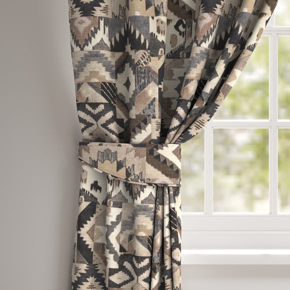 Carmen Made to Order Tieback