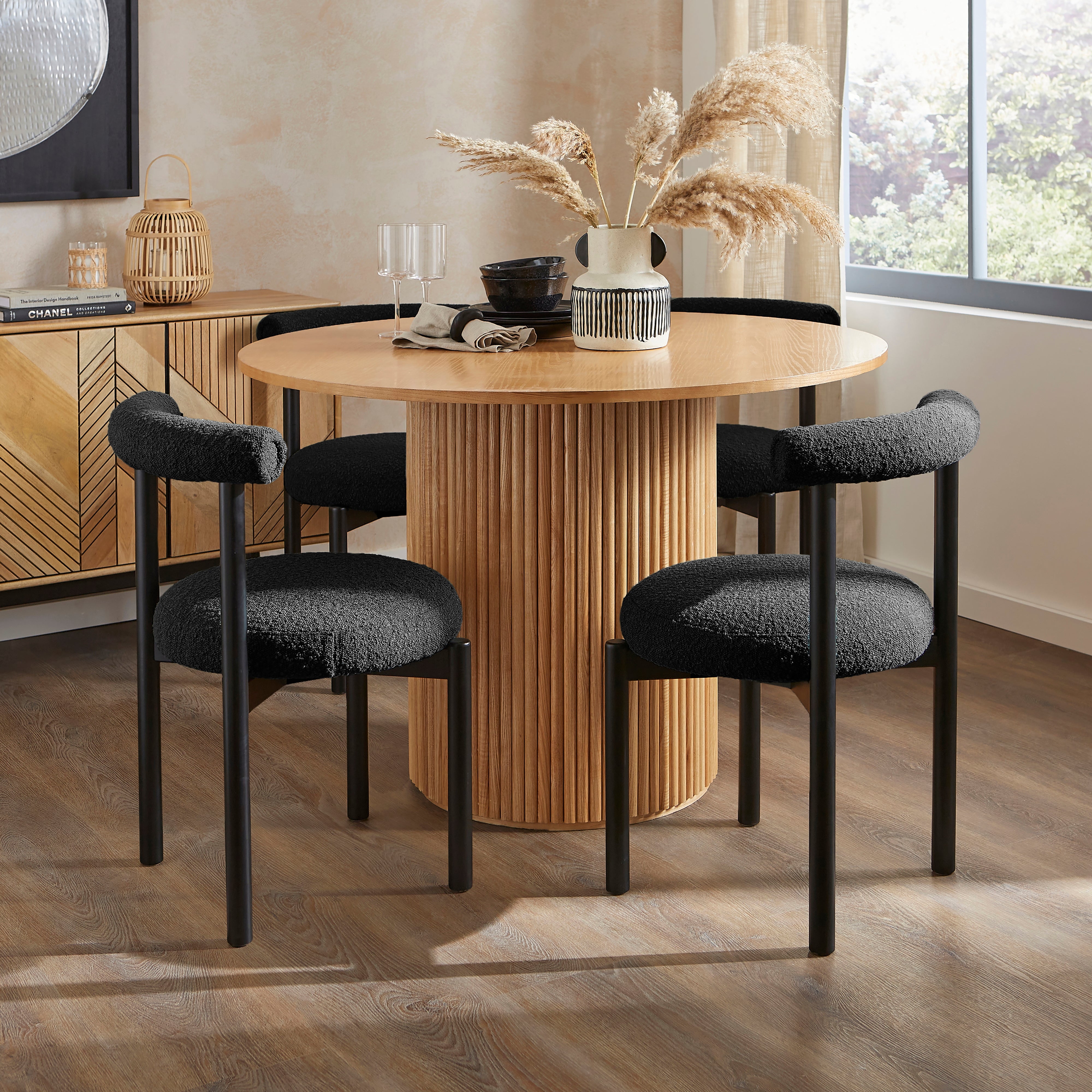 Amari Round Dining Table With 4 Violeta Black Boucle Chairs Black